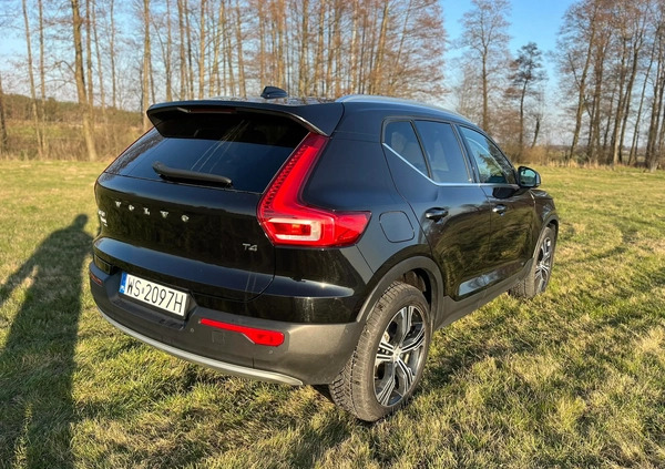 Volvo XC 40 cena 129999 przebieg: 60000, rok produkcji 2022 z Drobin małe 232